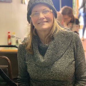 Meet your Posher, Carol